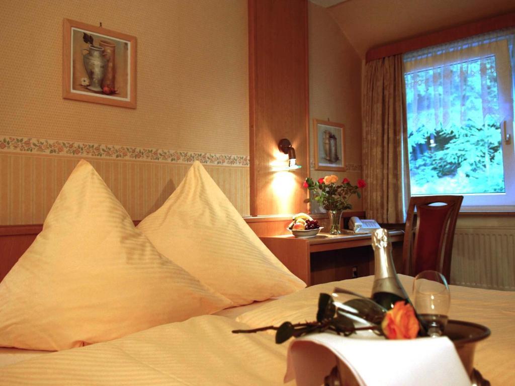 Hotel Weinschanke Rohdental Hessisch Oldendorf Kamer foto